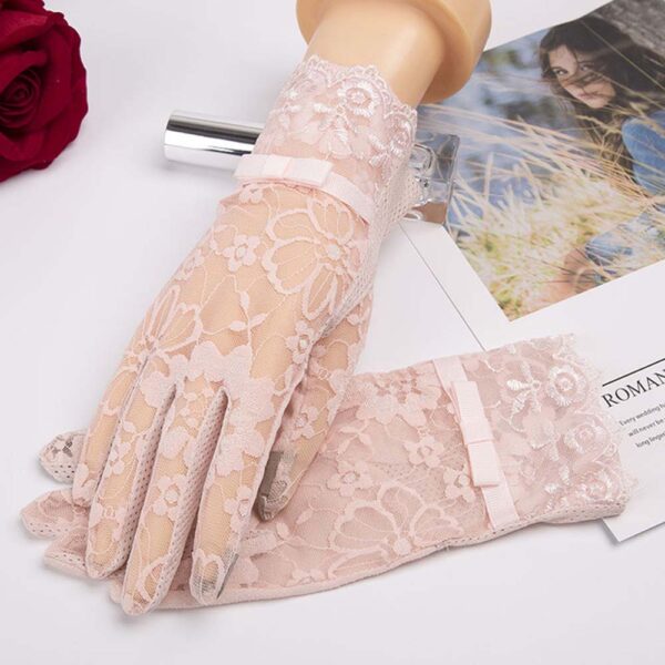 gant dentelle rose