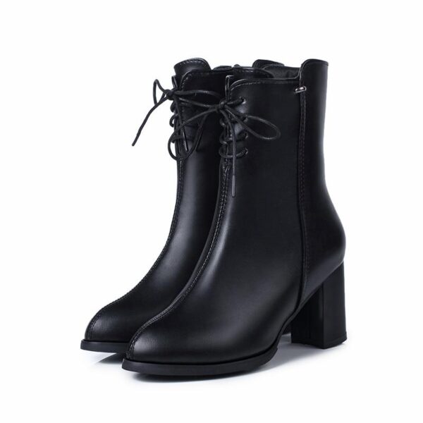 bottines victoriennes noires