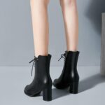 bottes vintage noires