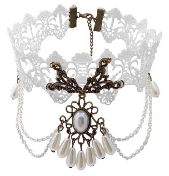 collier victorien blanc