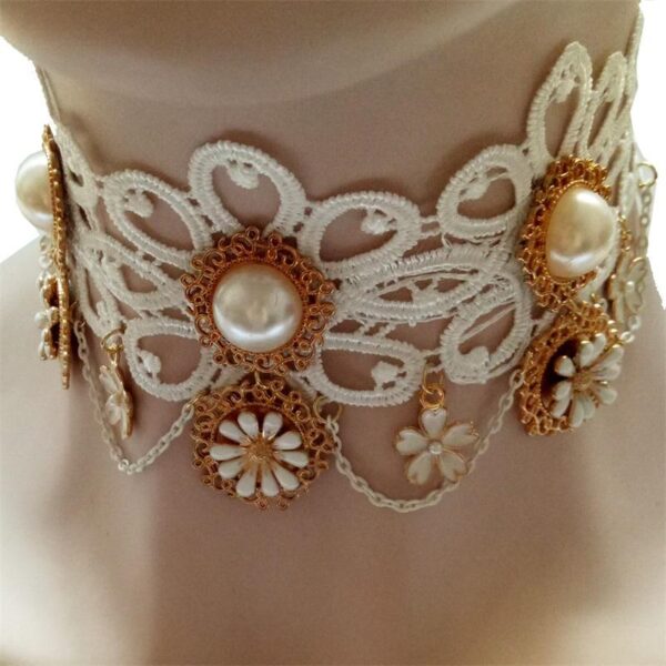 collier victorien dentelle blanc