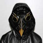 masque peste noir et doré