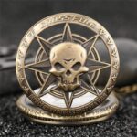 montre à gousset tete de mort