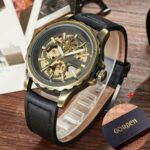 montre engrenage visible