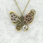 pendentif papillon doré